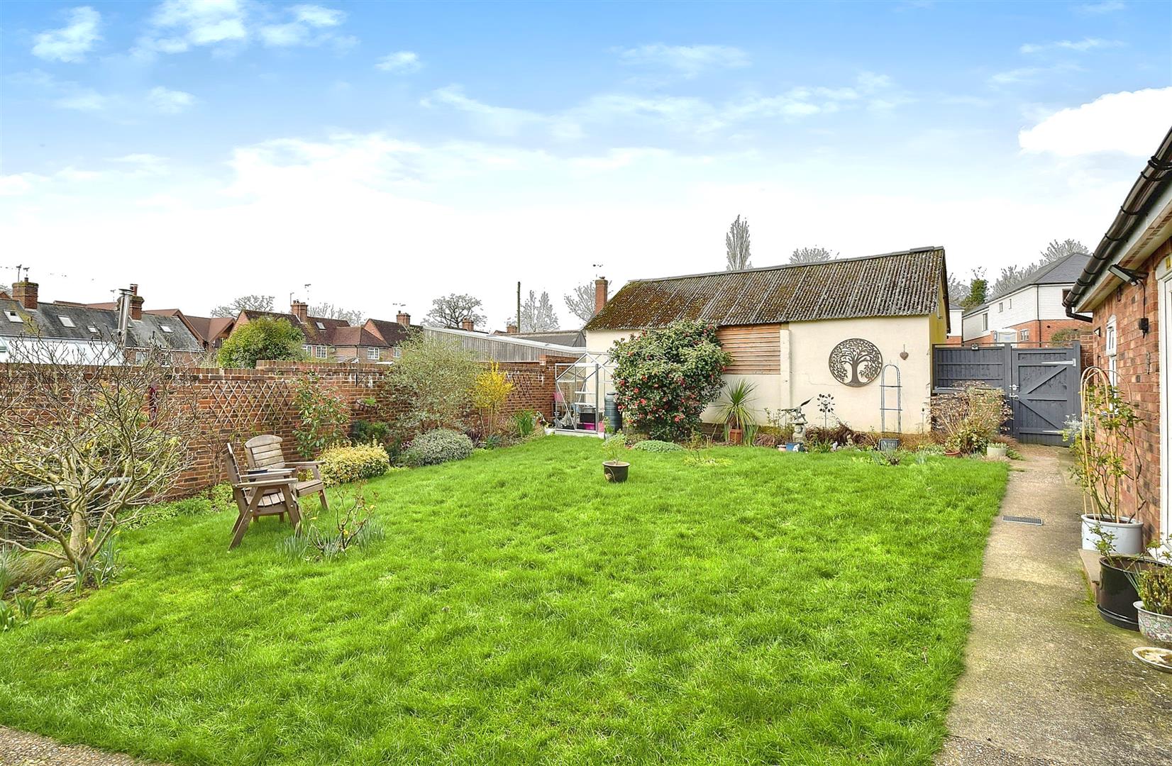 Golden Square, Tenterden Rush, Witt & Wilson